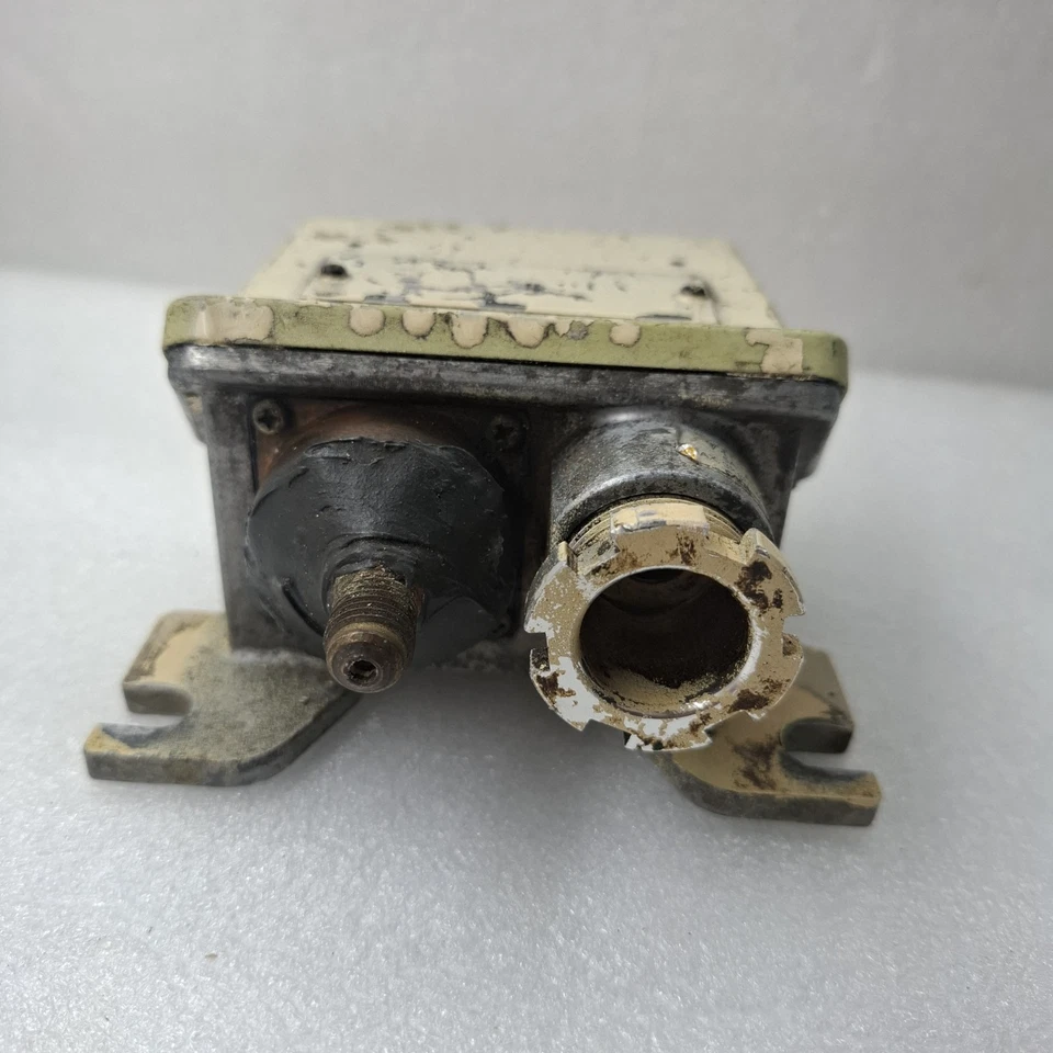 SAGINOMIYA PRESSURE CONTROLS (UNTESTED)